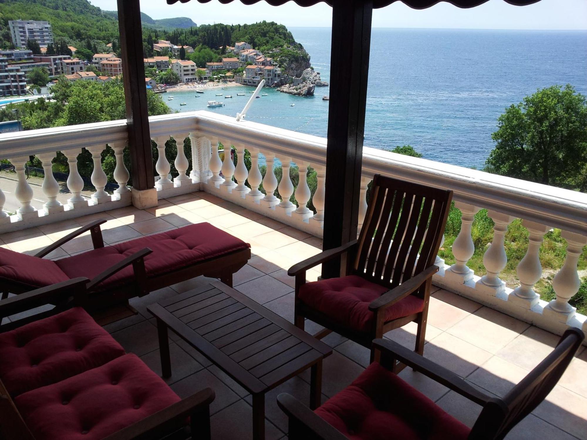 Villa Sara Guesthouse Sveti Stefan Eksteriør billede