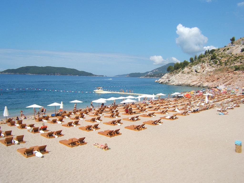Villa Sara Guesthouse Sveti Stefan Eksteriør billede