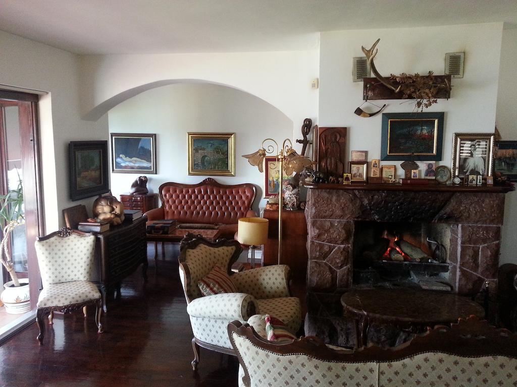 Villa Sara Guesthouse Sveti Stefan Eksteriør billede